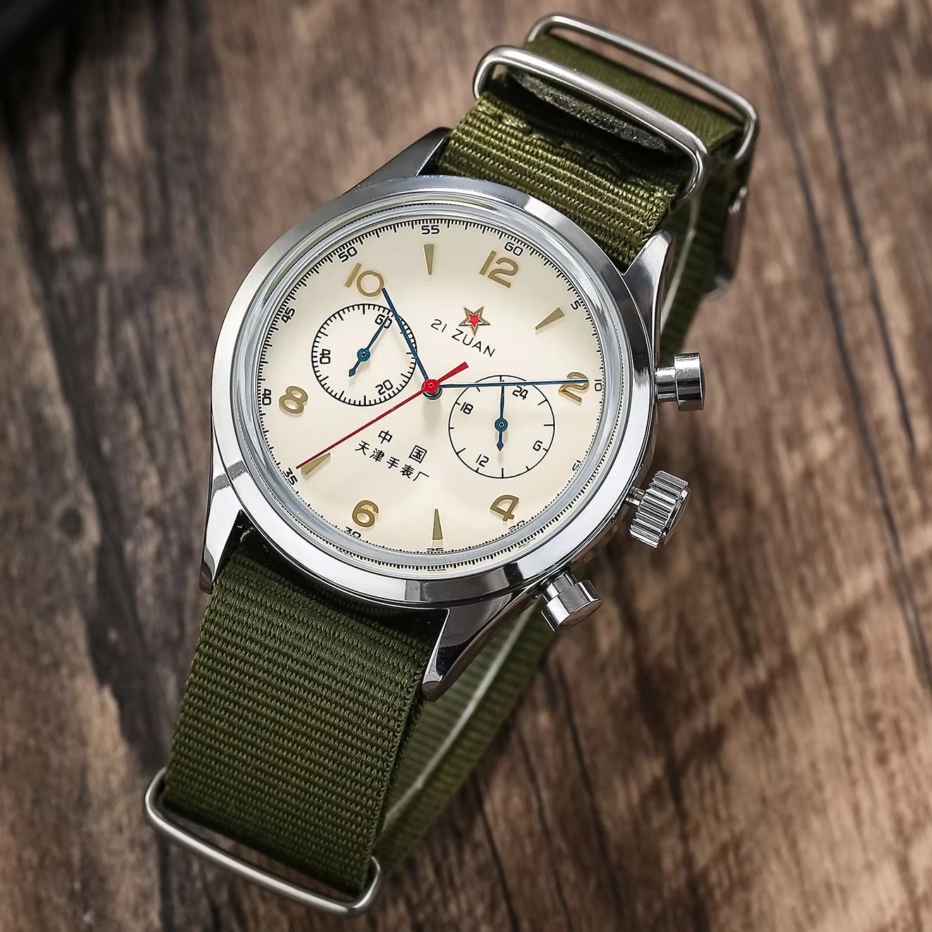 남성용 시계 1963 파일럿 오토매틱 시계 42mm 방 - Vintage Fashion Boutique 리뷰 및 가격